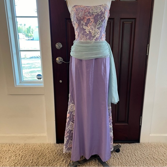 Nicole Miller Strapless Embroidered Embellished Lace Corset Mermaid Maxi Dress 6 - Picture 8 of 15